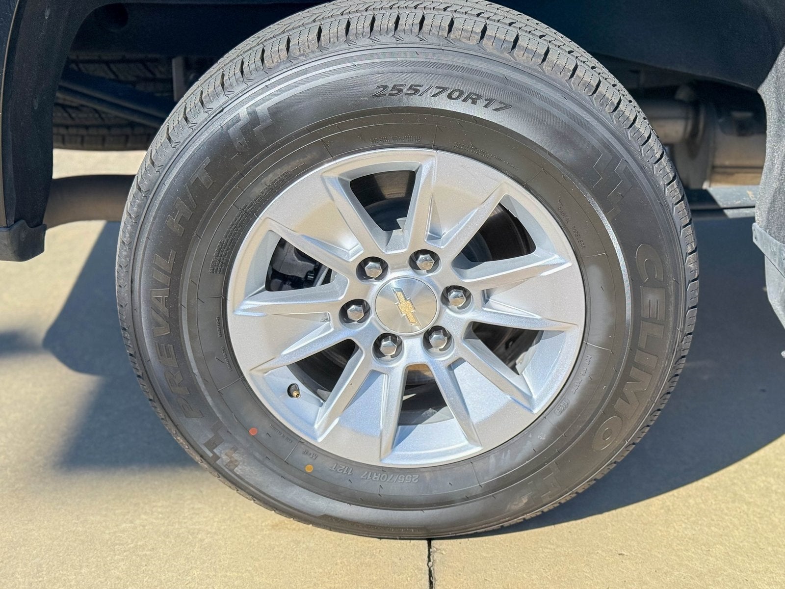 2023 Chevrolet Silverado 1500 4WD Crew Cab Standard Bed LT