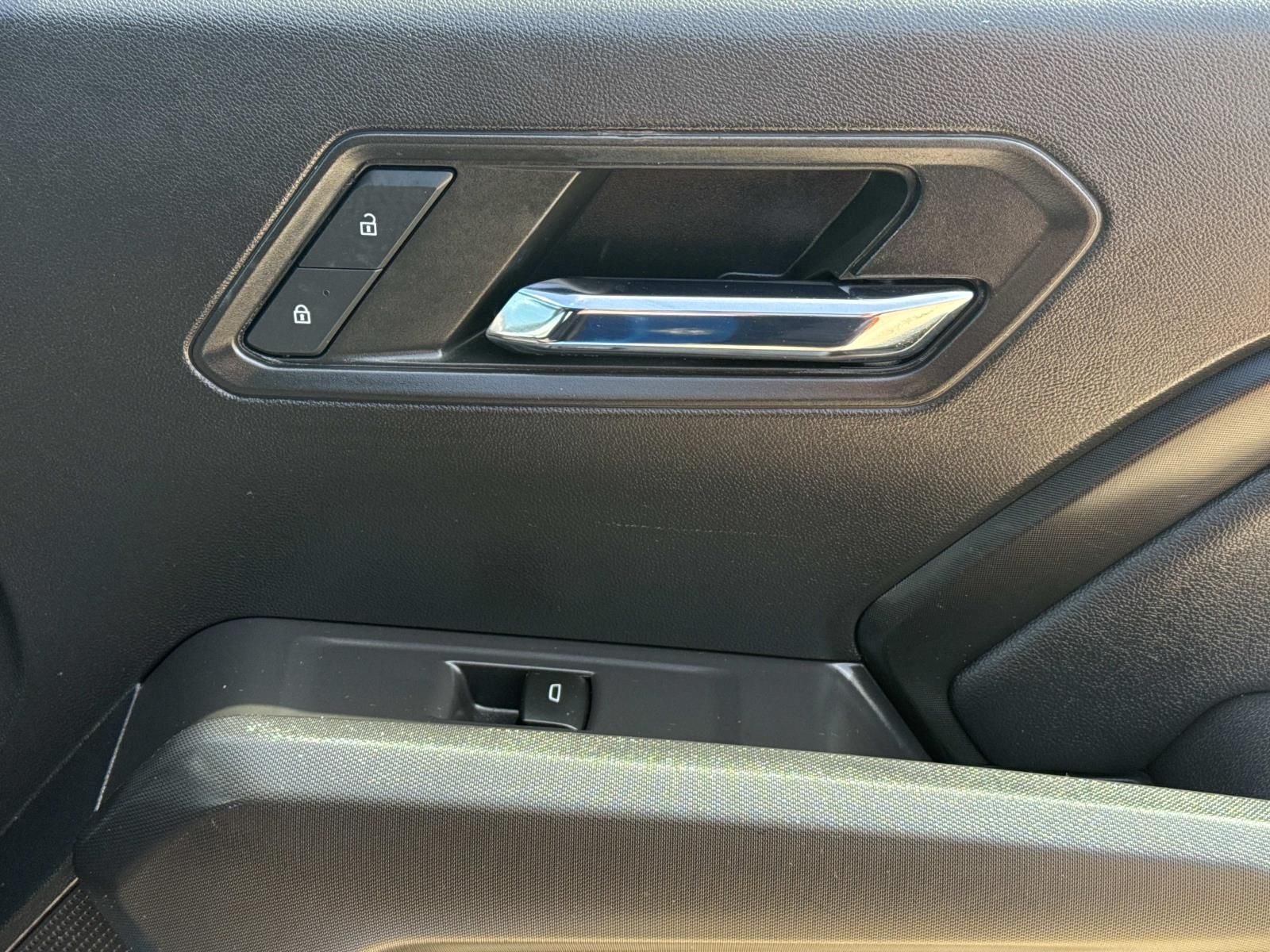 2023 Chevrolet Colorado 2WD Crew Cab Short Box LT