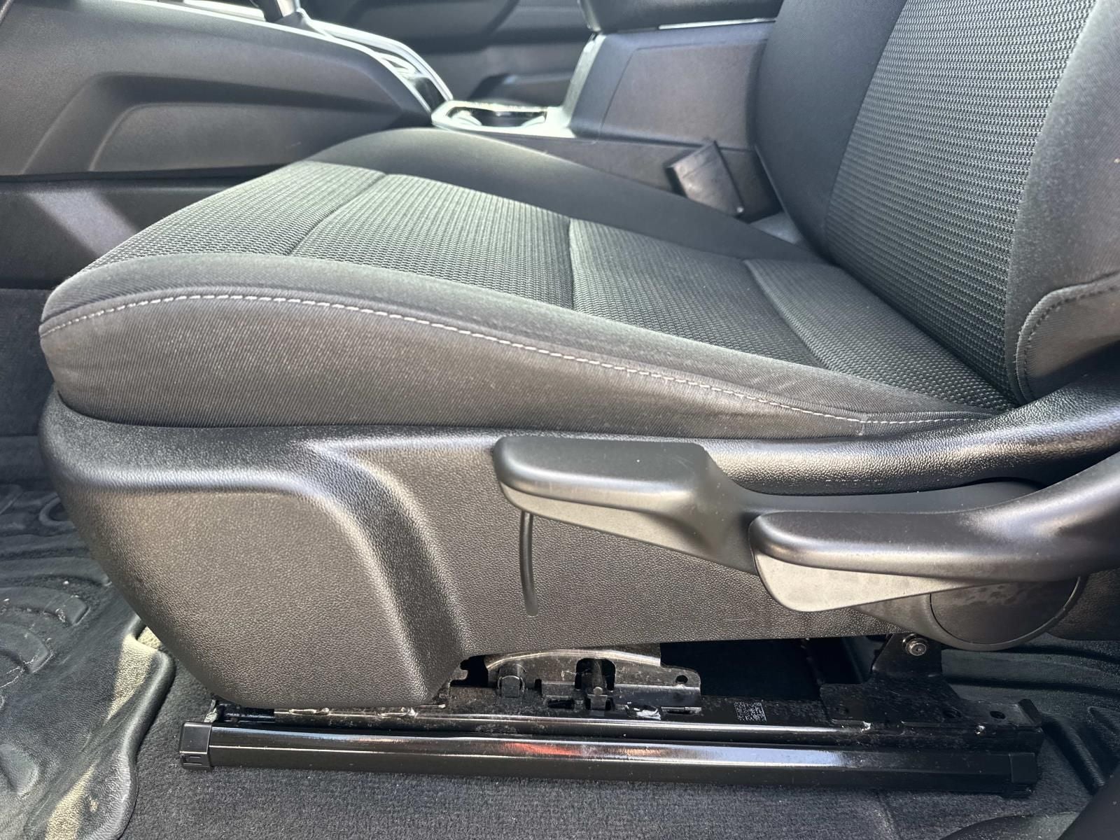 2023 Chevrolet Colorado 2WD Crew Cab Short Box LT