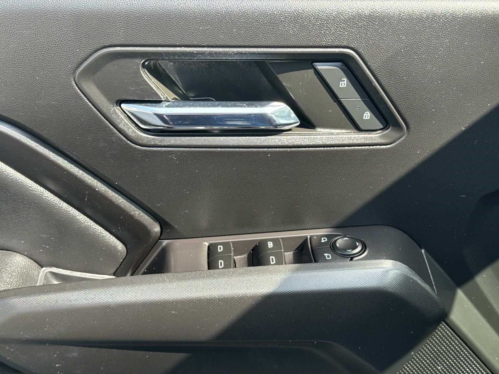 2023 Chevrolet Colorado 2WD Crew Cab Short Box LT