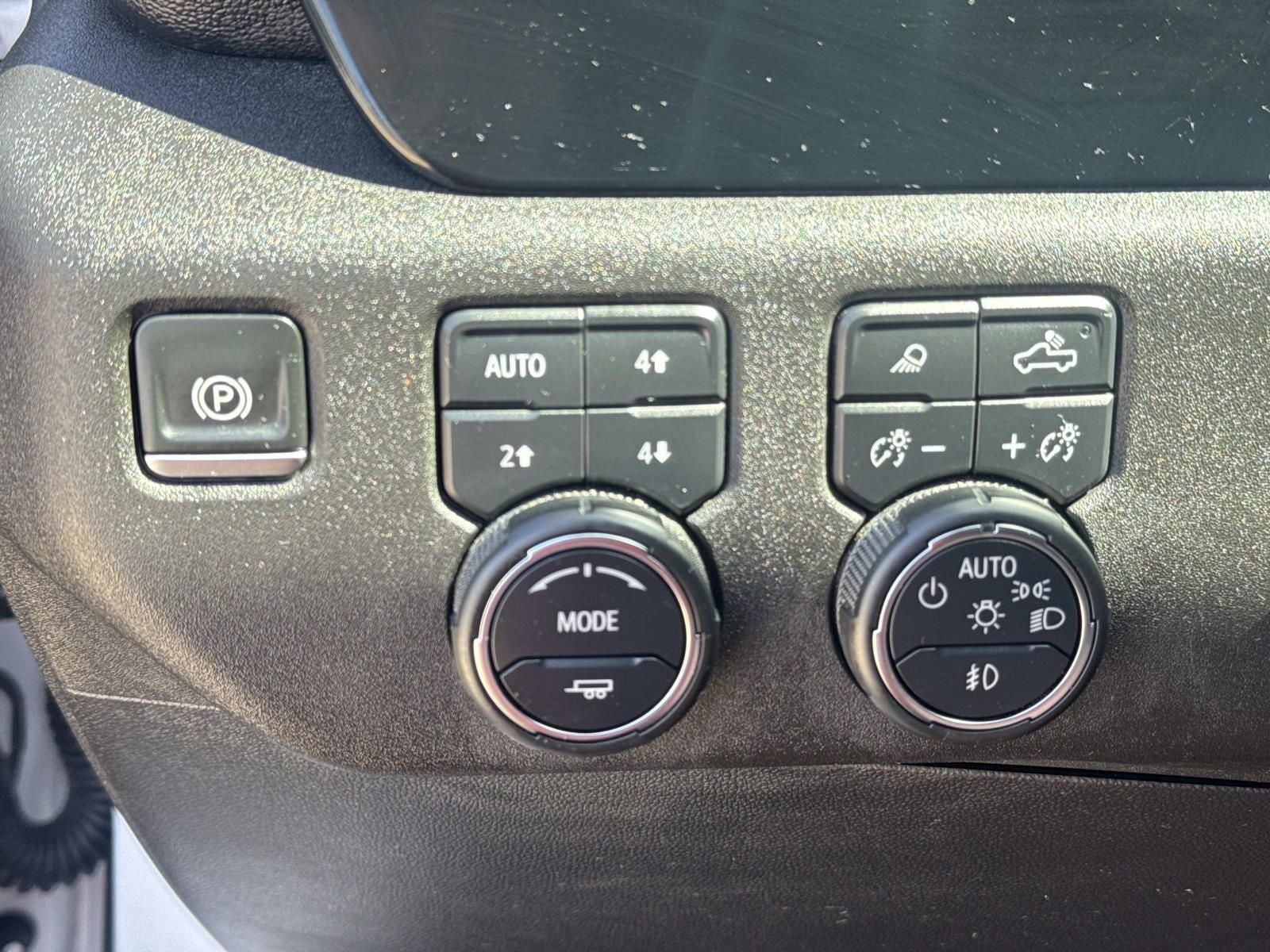 2024 Chevrolet Silverado 1500 4WD Crew Cab Short Bed LTZ