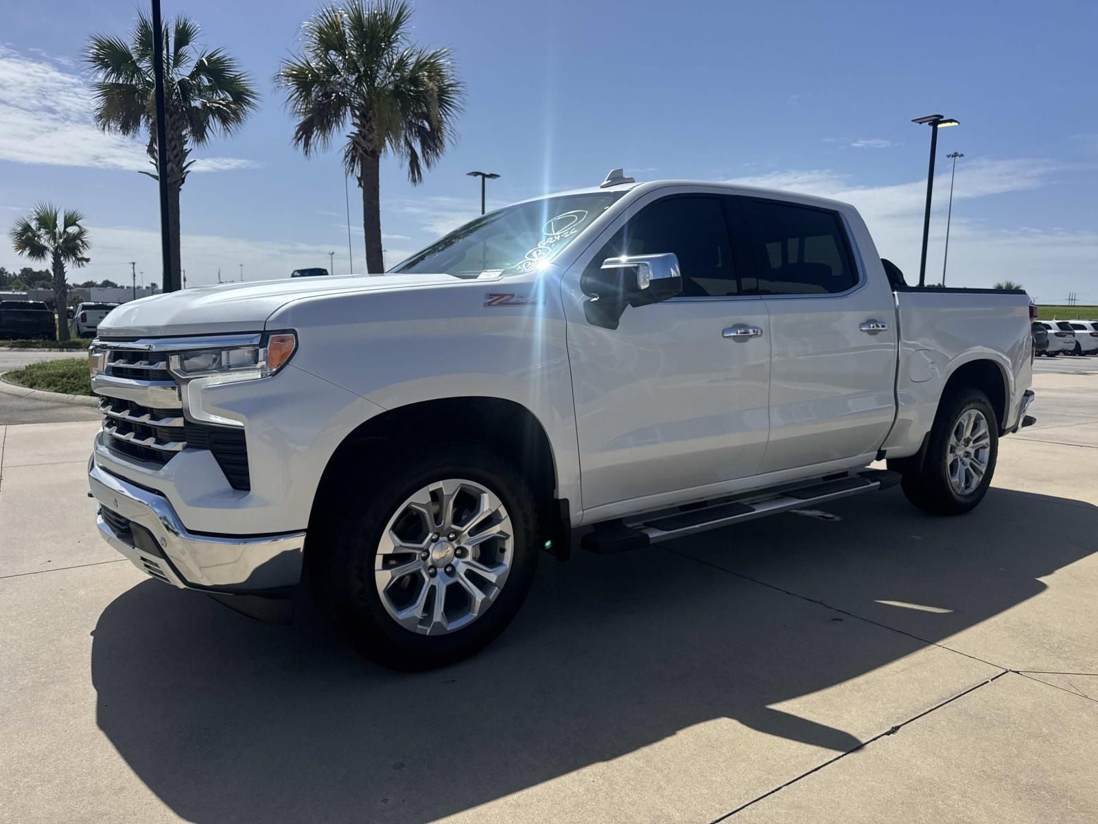 2024 Chevrolet Silverado 1500 4WD Crew Cab Short Bed LTZ