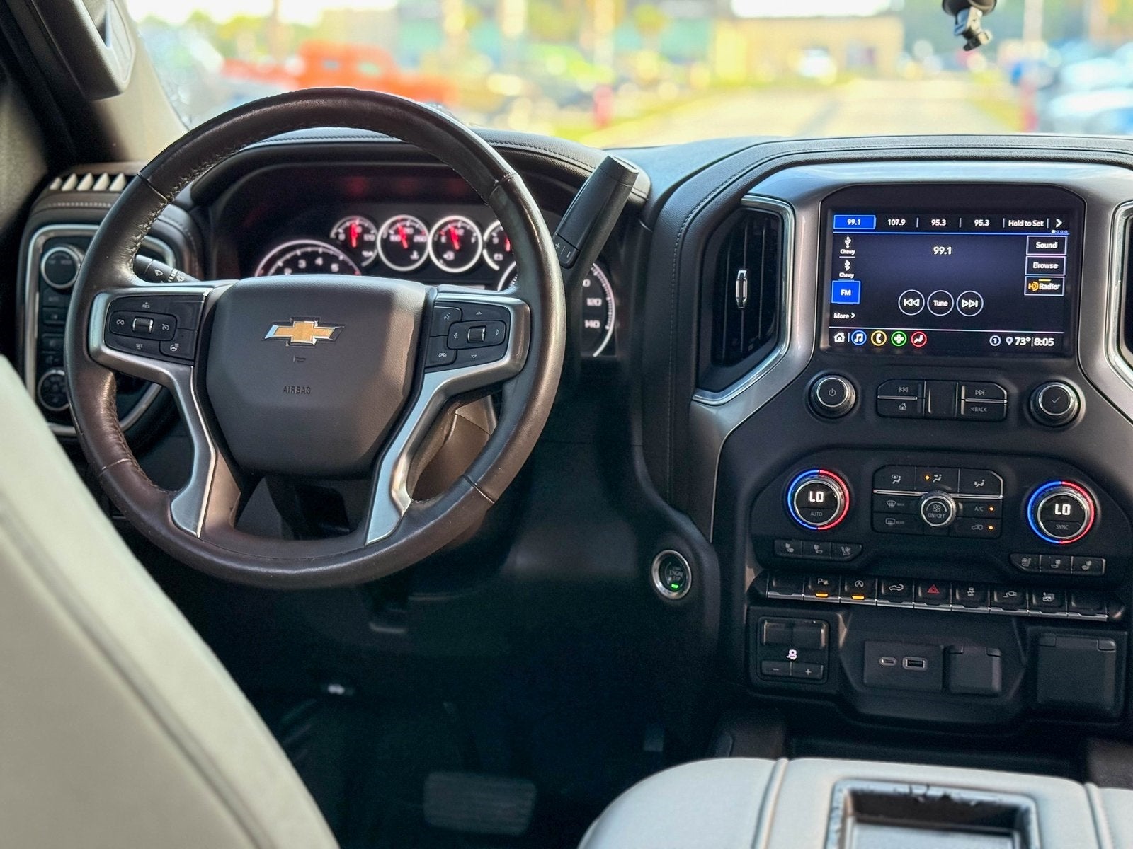 2020 Chevrolet Silverado 1500 4WD Crew Cab Short Bed LTZ