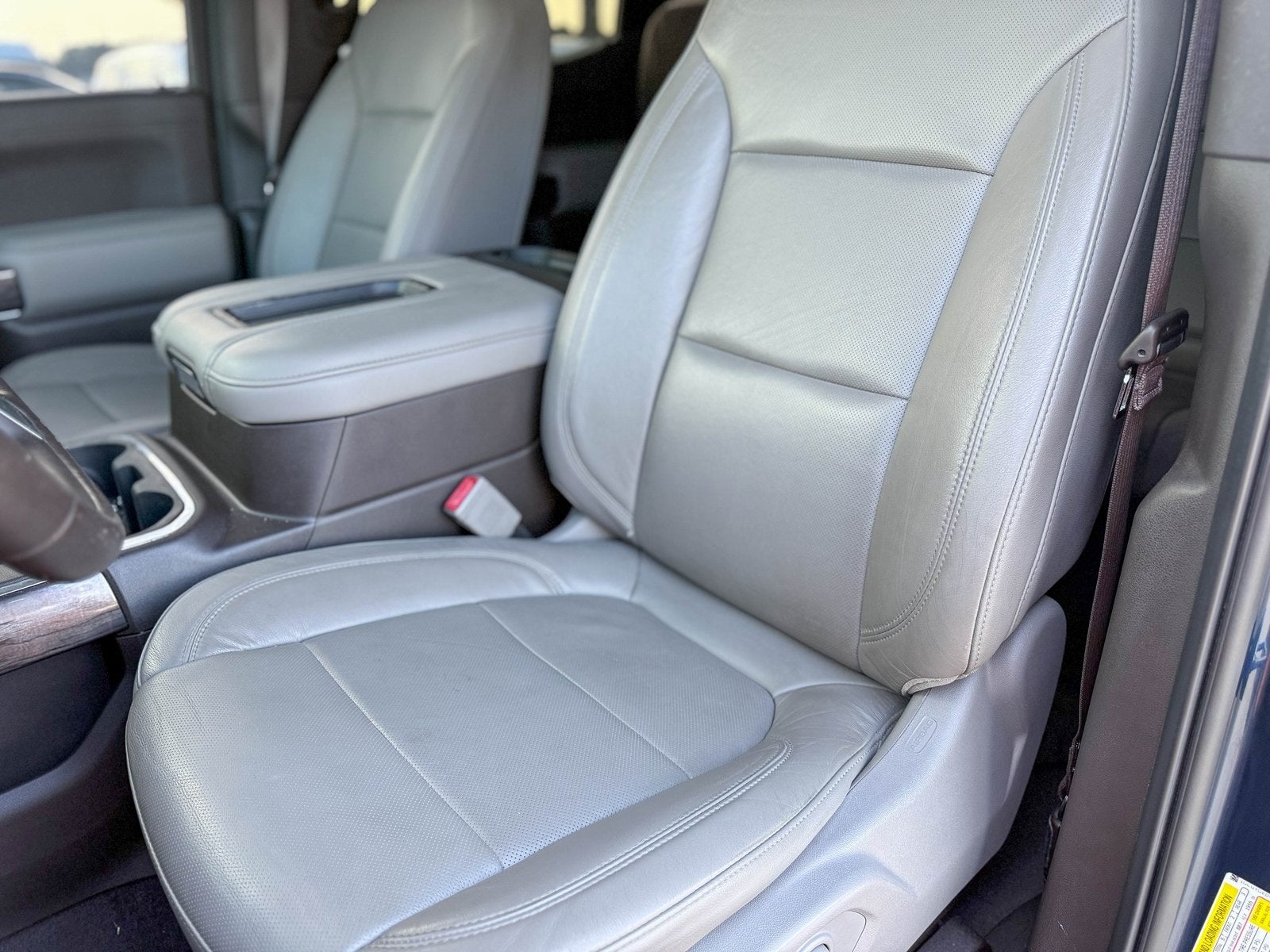 2020 Chevrolet Silverado 1500 4WD Crew Cab Short Bed LTZ