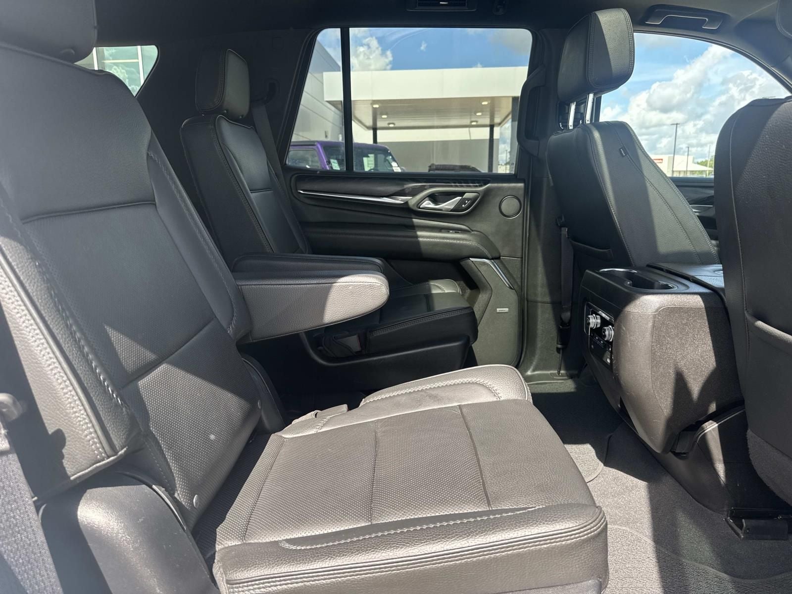 2023 GMC Yukon 4WD Denali