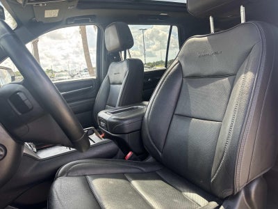 2023 GMC Yukon 4WD Denali