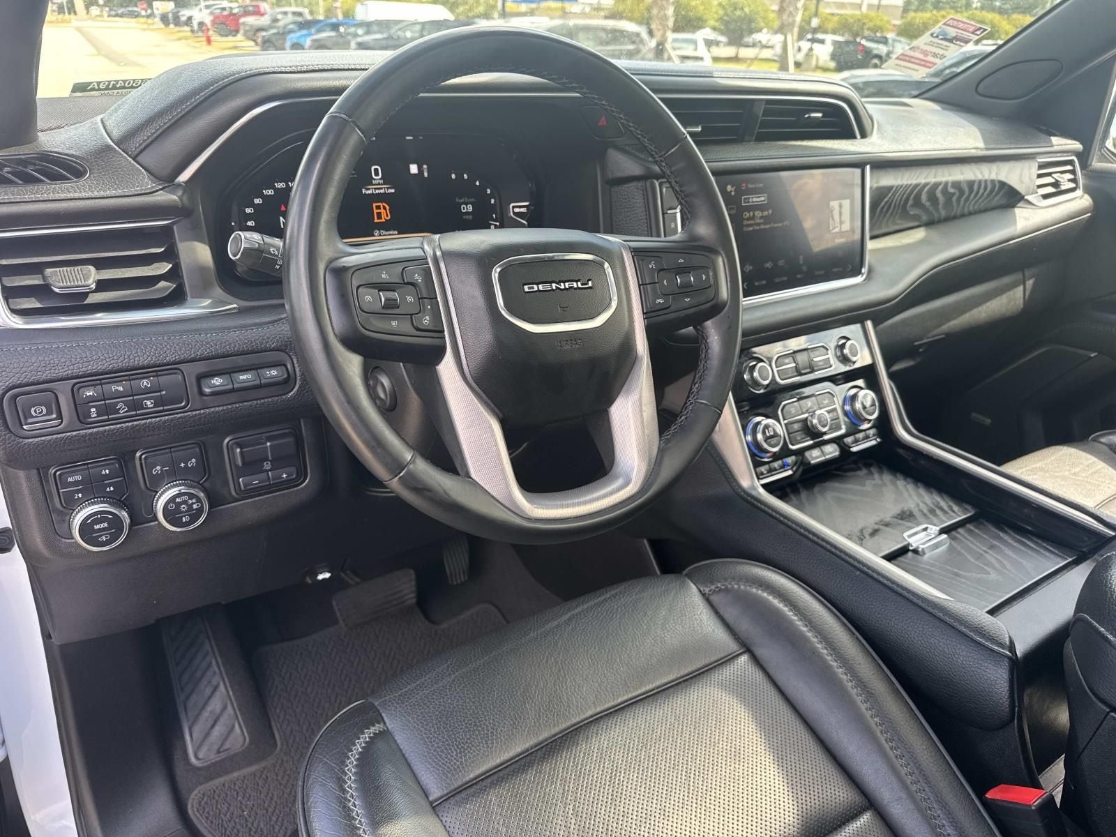 2023 GMC Yukon 4WD Denali