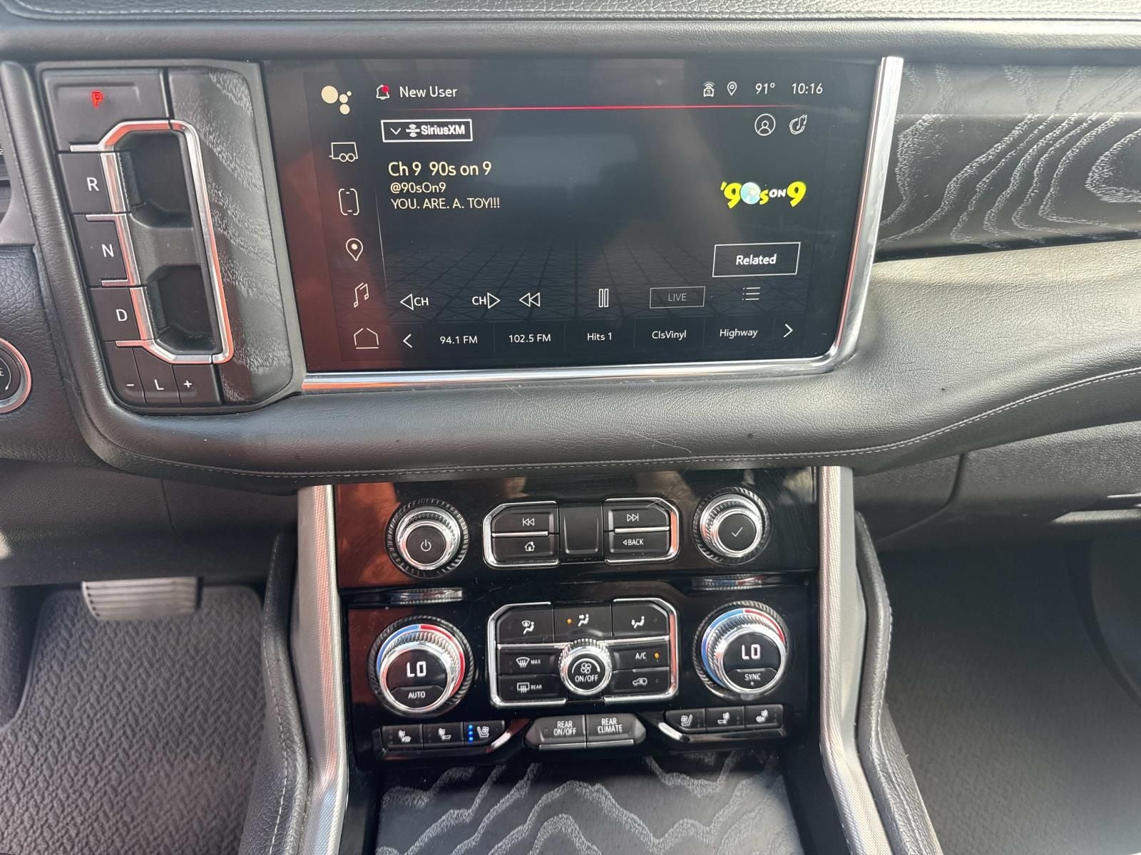 2023 GMC Yukon 4WD Denali
