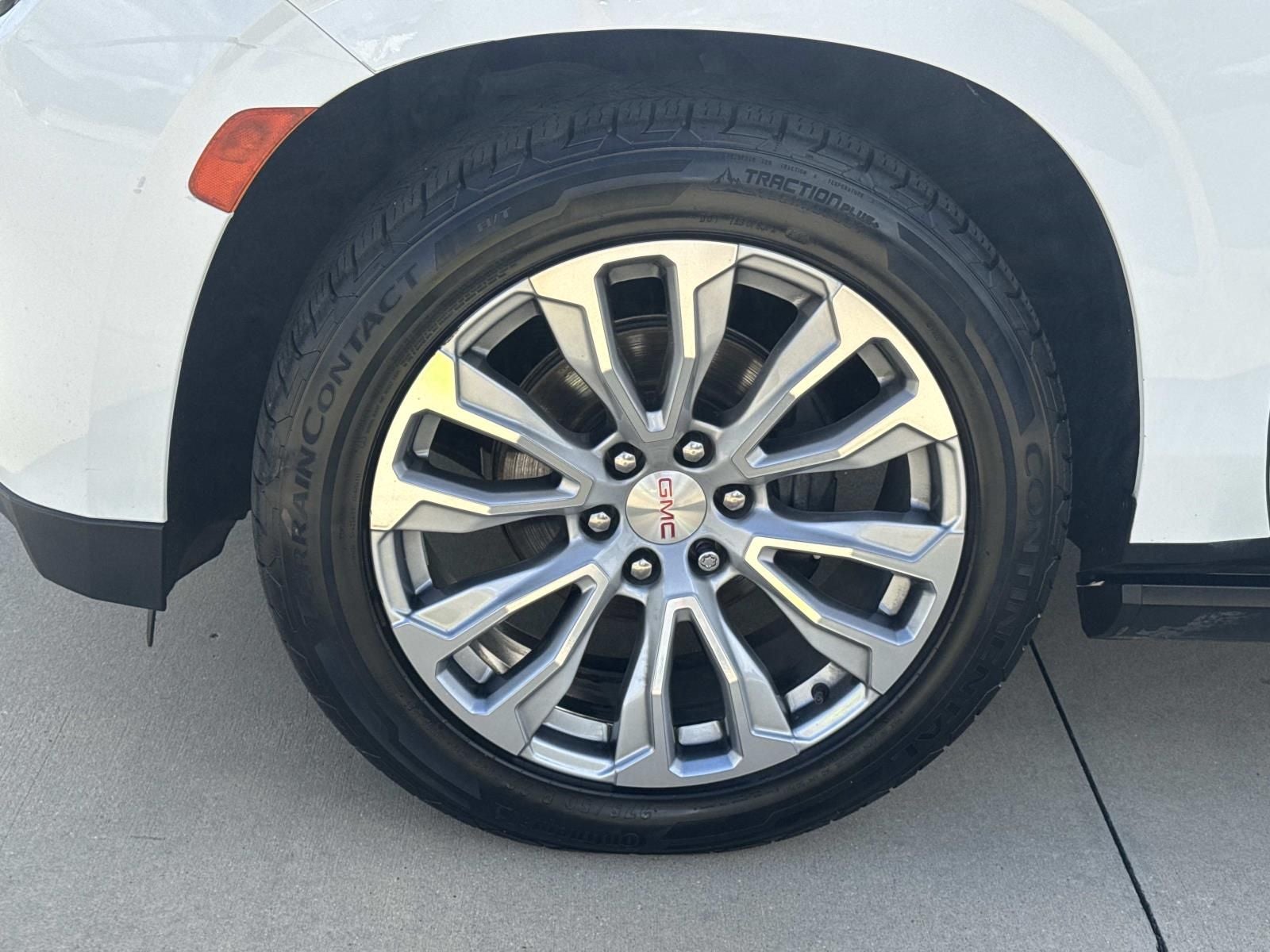 2023 GMC Yukon 4WD Denali