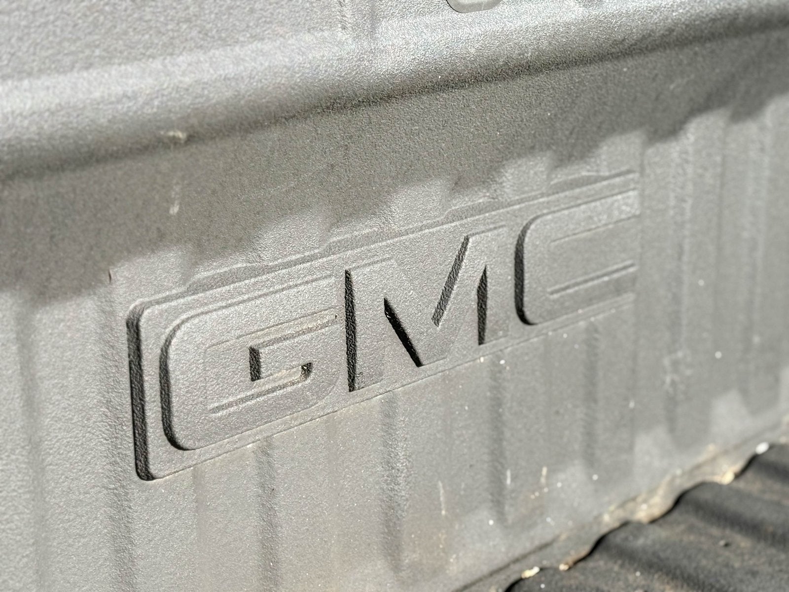 2023 GMC Sierra 2500HD 4WD Crew Cab Standard Bed SLT