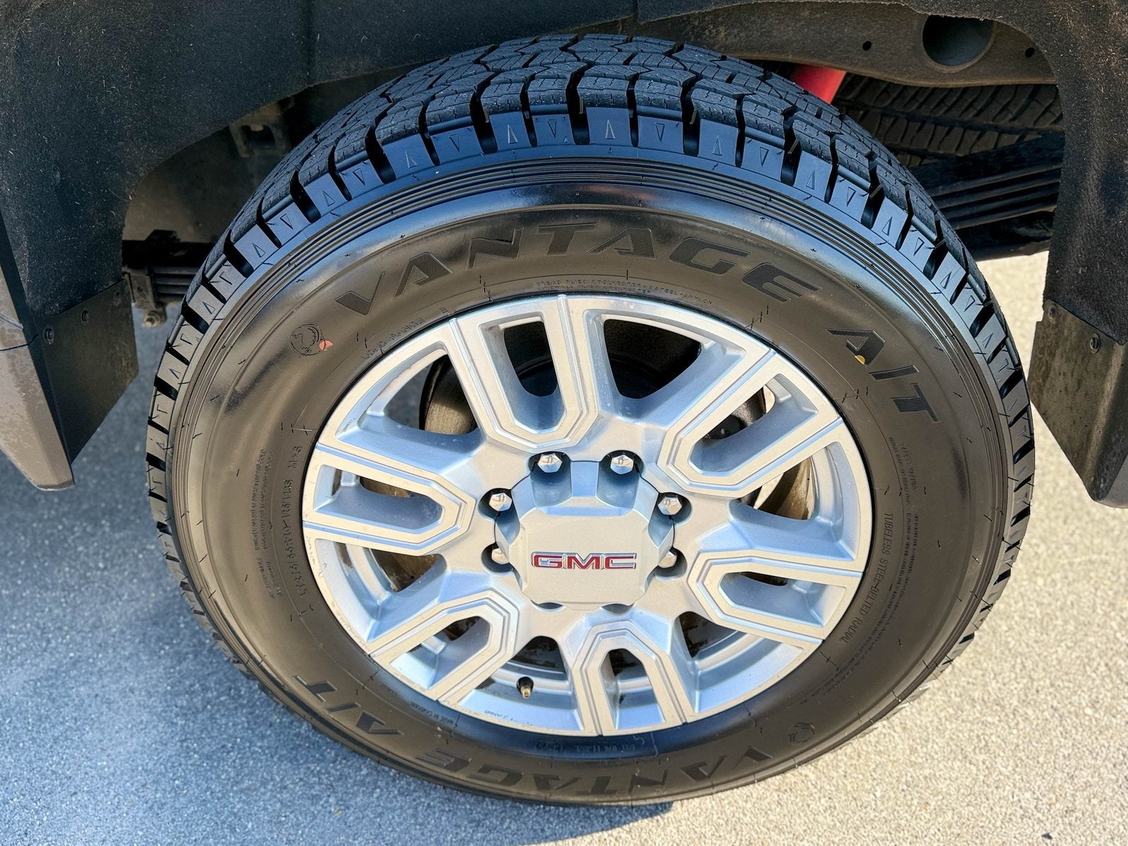 2023 GMC Sierra 2500HD 4WD Crew Cab Standard Bed SLT