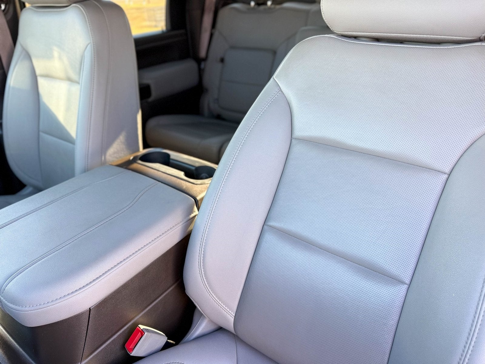 2023 GMC Sierra 2500HD 4WD Crew Cab Standard Bed SLT