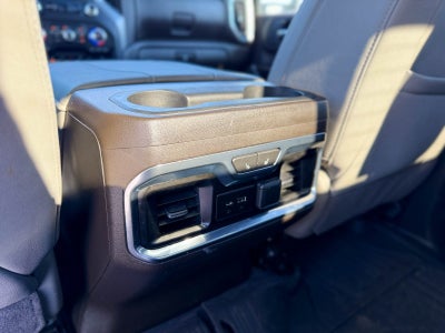 2023 GMC Sierra 2500HD 4WD Crew Cab Standard Bed SLT