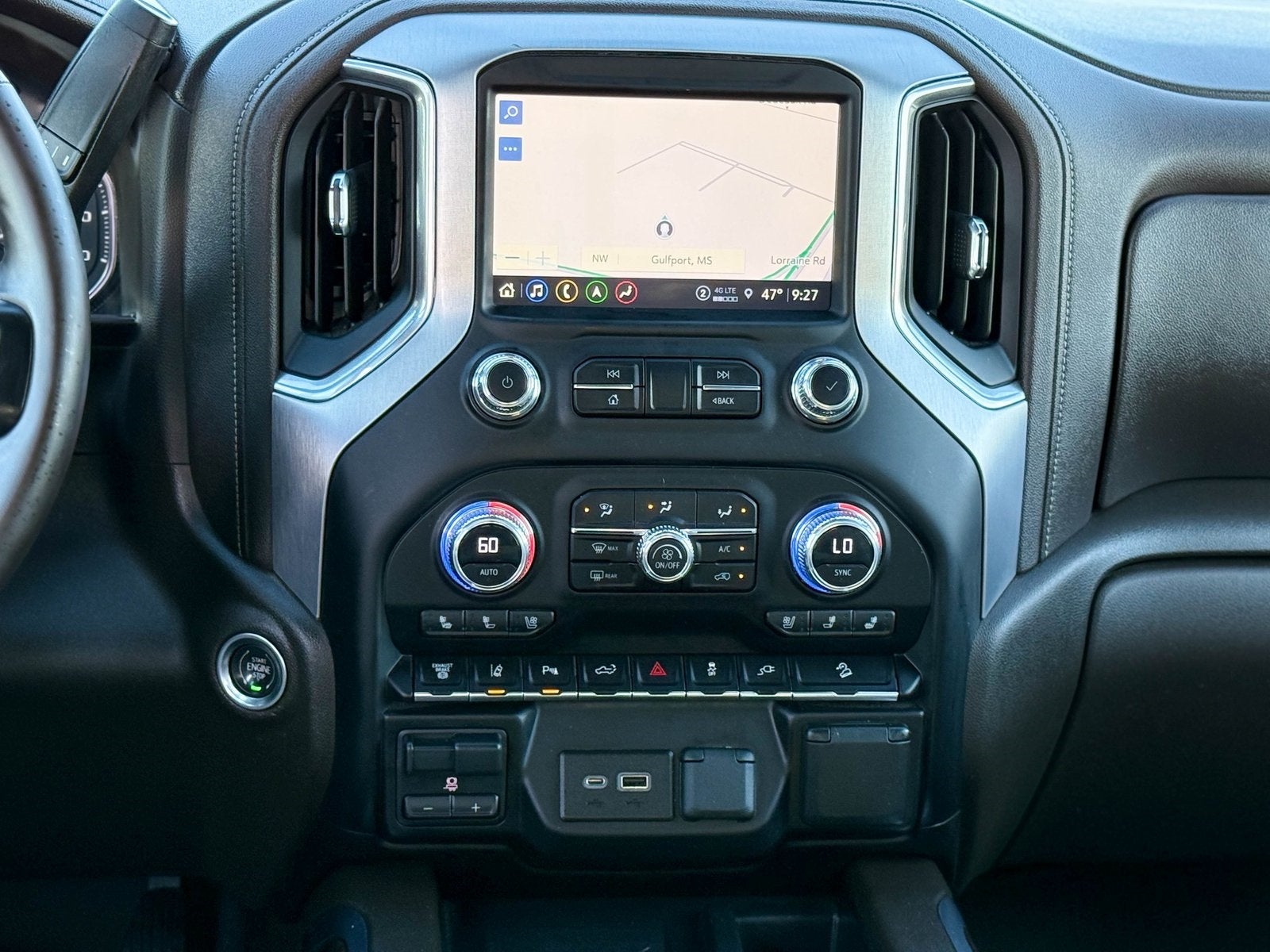 2023 GMC Sierra 2500HD 4WD Crew Cab Standard Bed SLT