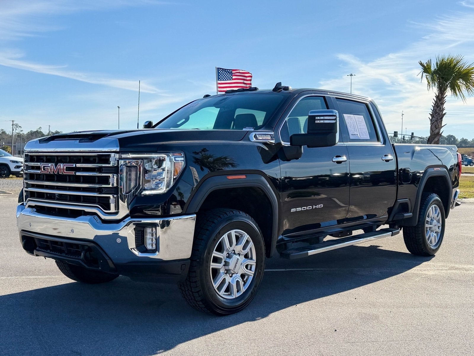 2023 GMC Sierra 2500HD 4WD Crew Cab Standard Bed SLT