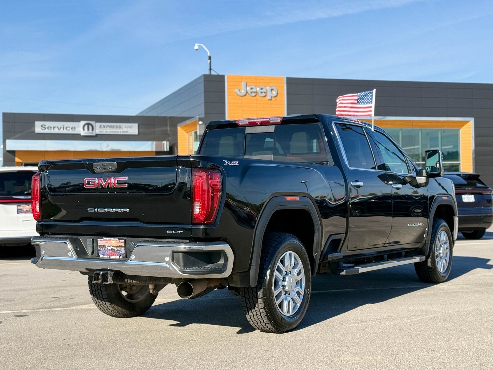 2023 GMC Sierra 2500HD 4WD Crew Cab Standard Bed SLT