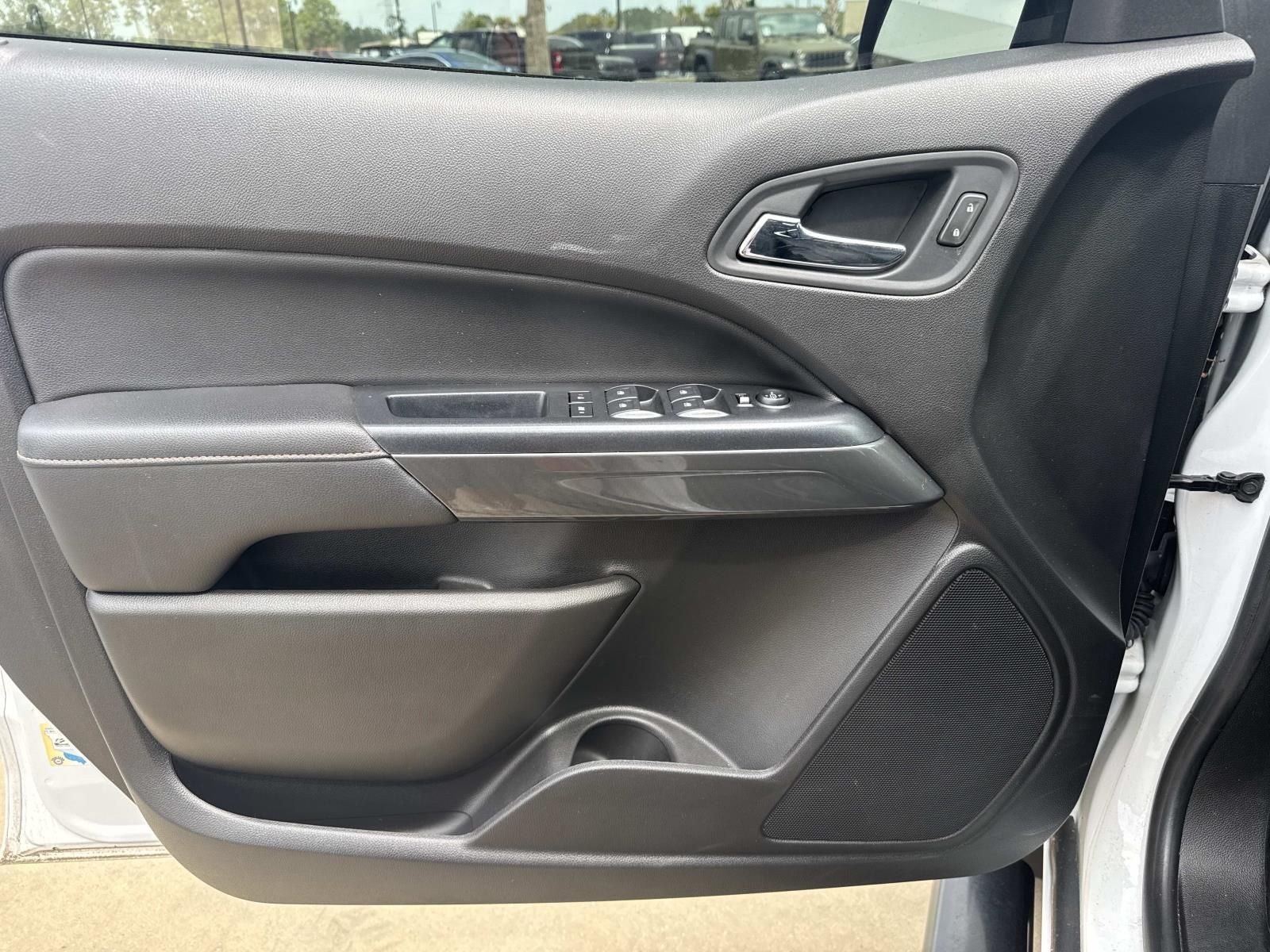 2021 GMC Canyon 4WD Crew Cab Short Box AT4 - Leather