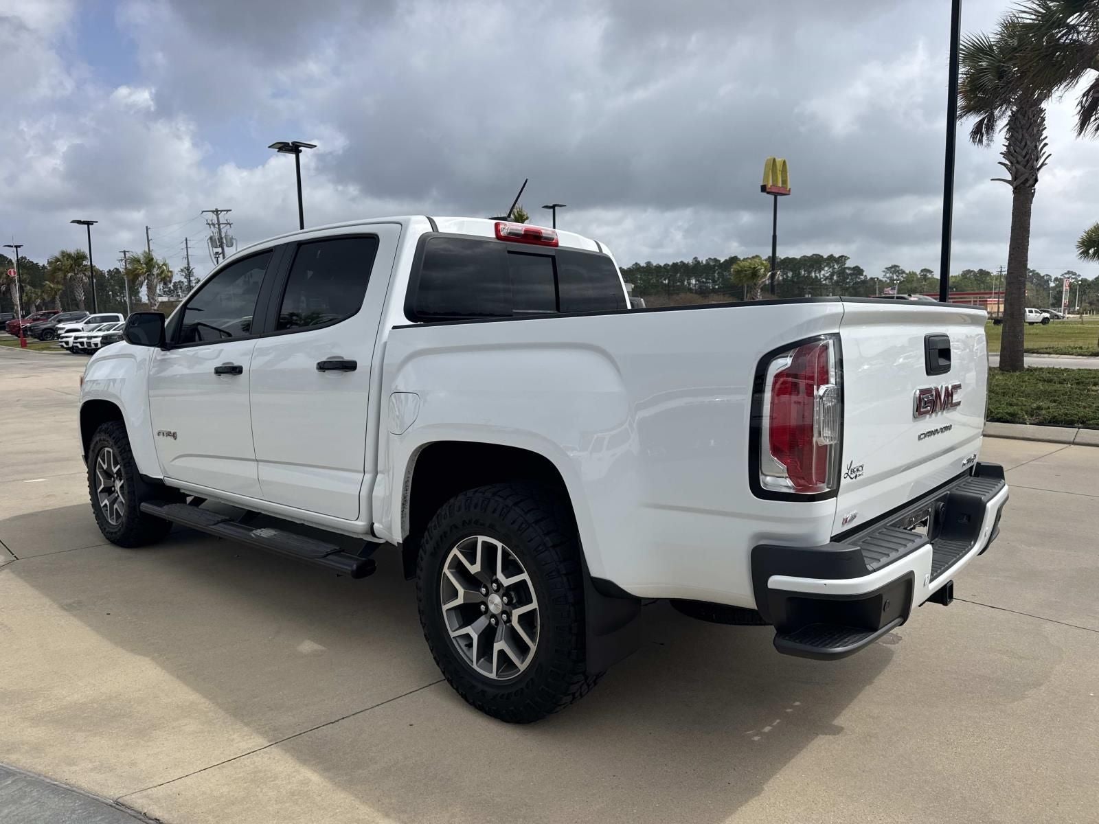 2021 GMC Canyon 4WD Crew Cab Short Box AT4 - Leather