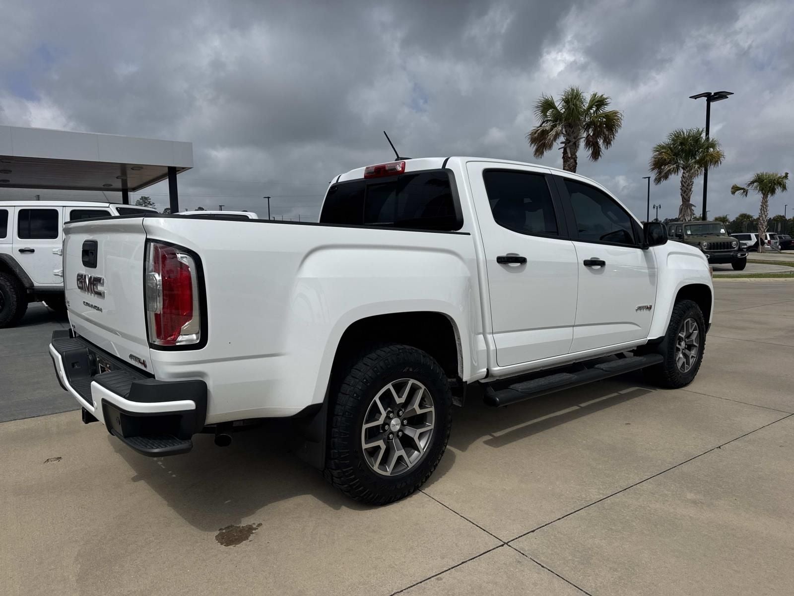 2021 GMC Canyon 4WD Crew Cab Short Box AT4 - Leather