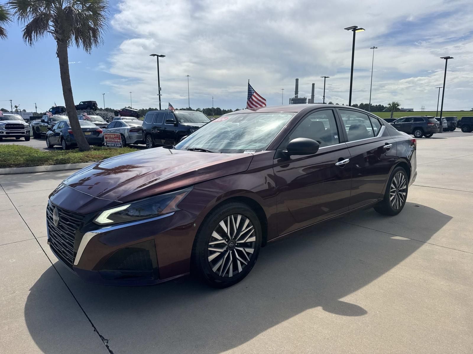 2024 Nissan Altima SV FWD