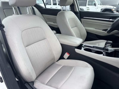 2023 Nissan Altima SV FWD