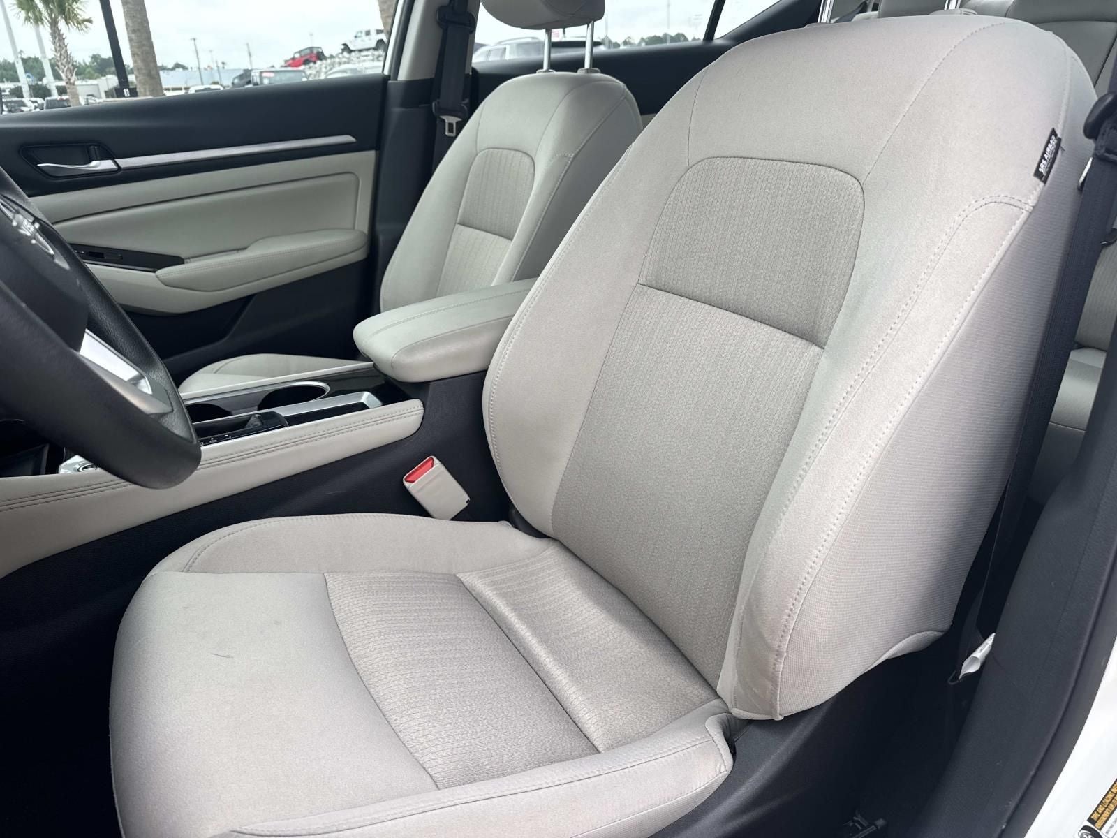 2023 Nissan Altima SV FWD