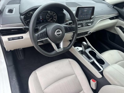 2023 Nissan Altima SV FWD
