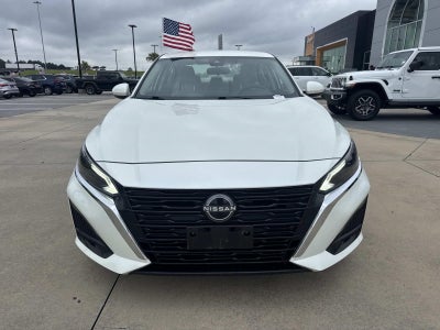 2023 Nissan Altima SV FWD