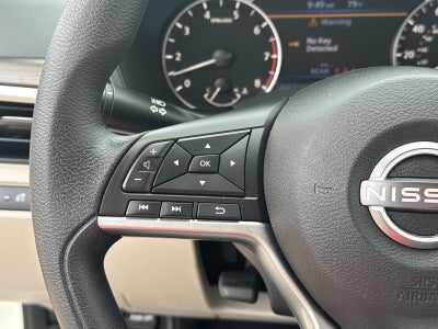 2023 Nissan Altima SV FWD