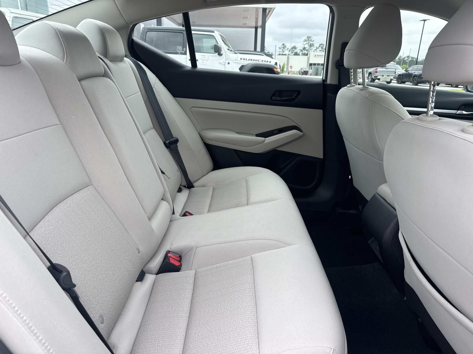 2023 Nissan Altima SV FWD