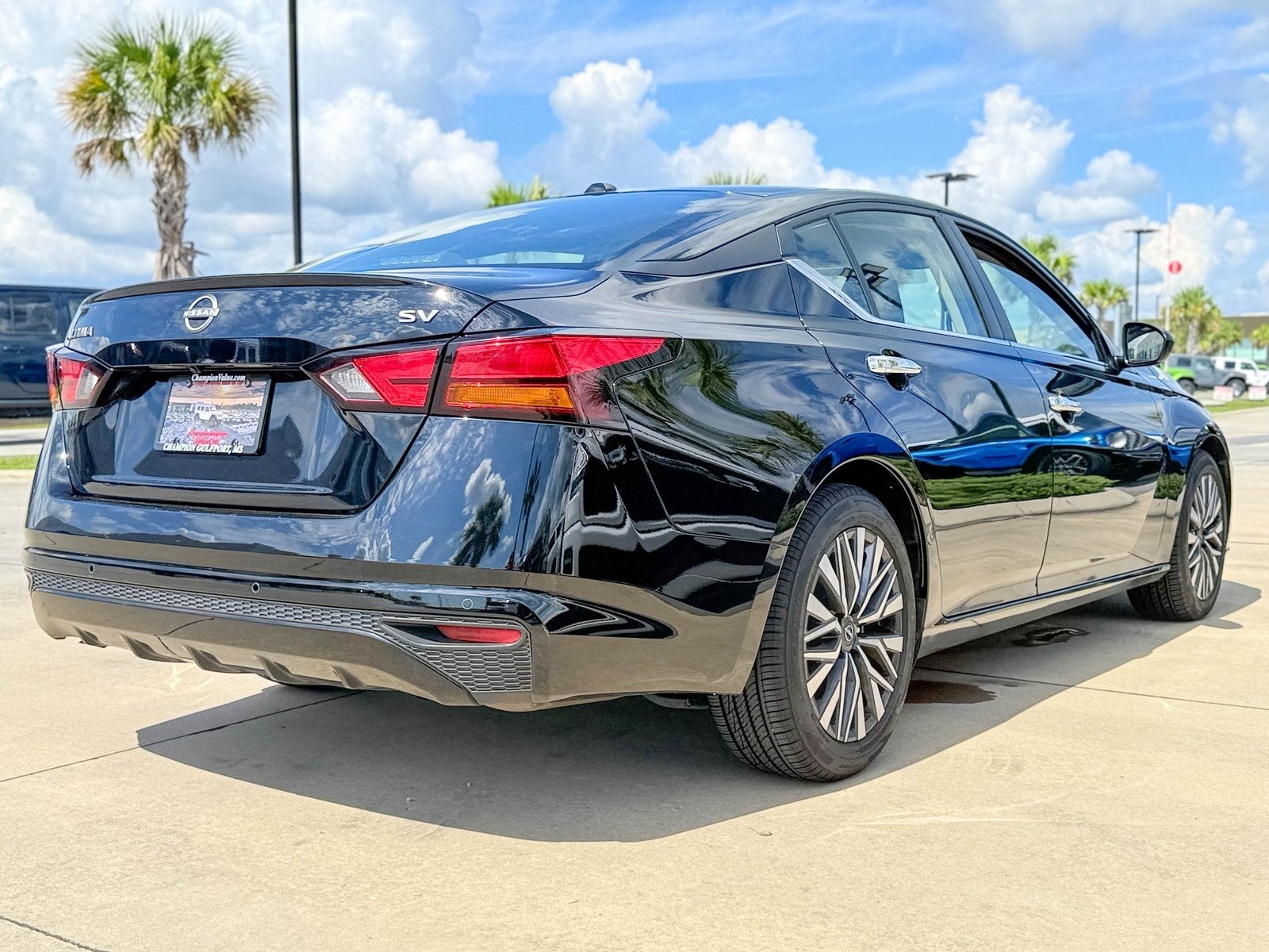 2024 Nissan Altima SV FWD