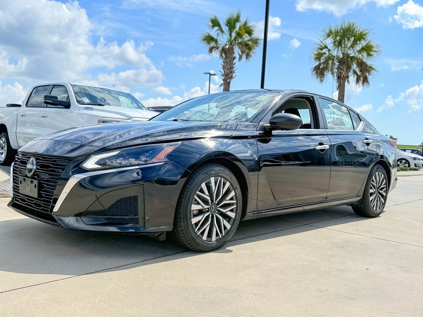 2024 Nissan Altima SV FWD