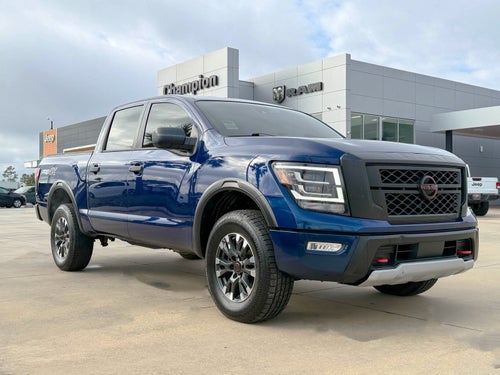 2023 Nissan TITAN Crew Cab PRO-4X 4x4