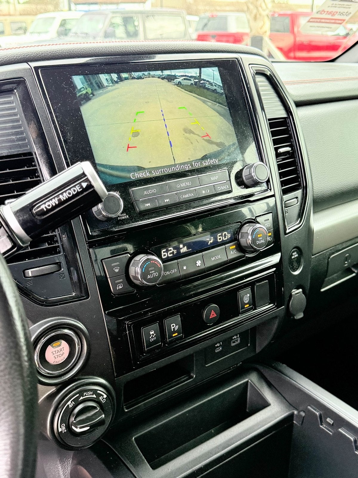 2023 Nissan TITAN Crew Cab PRO-4X 4x4