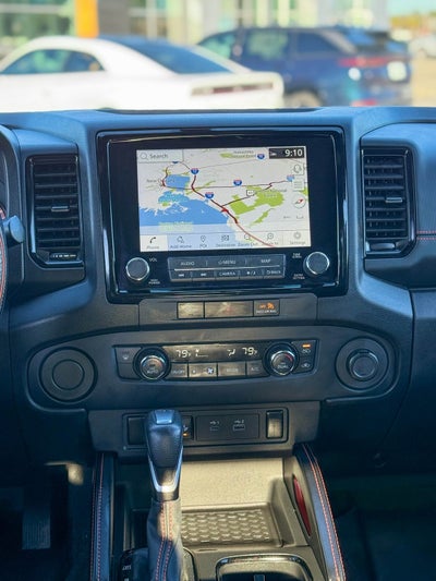 2024 Nissan Frontier Crew Cab PRO-X 4x2