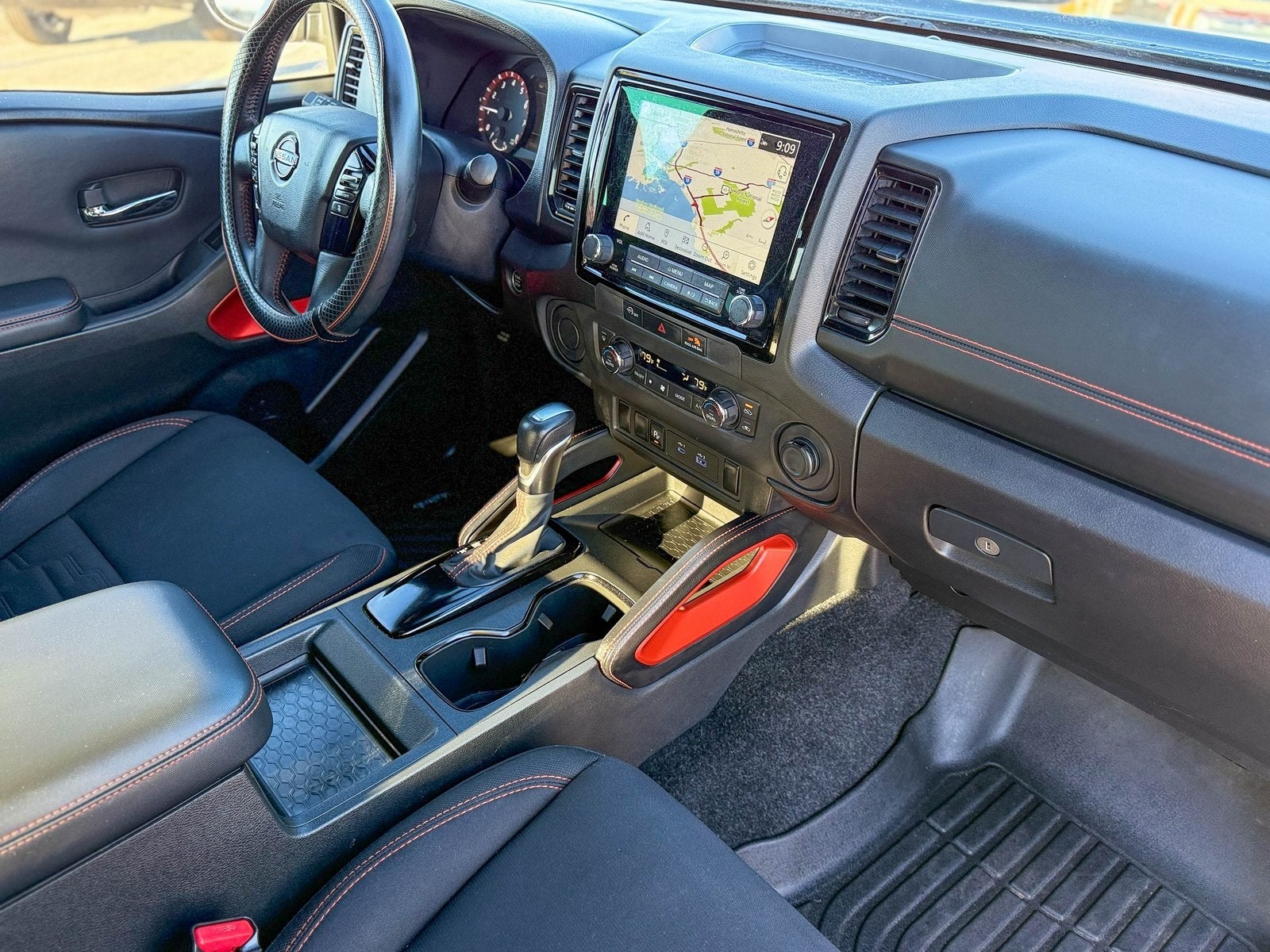 2024 Nissan Frontier Crew Cab PRO-X 4x2