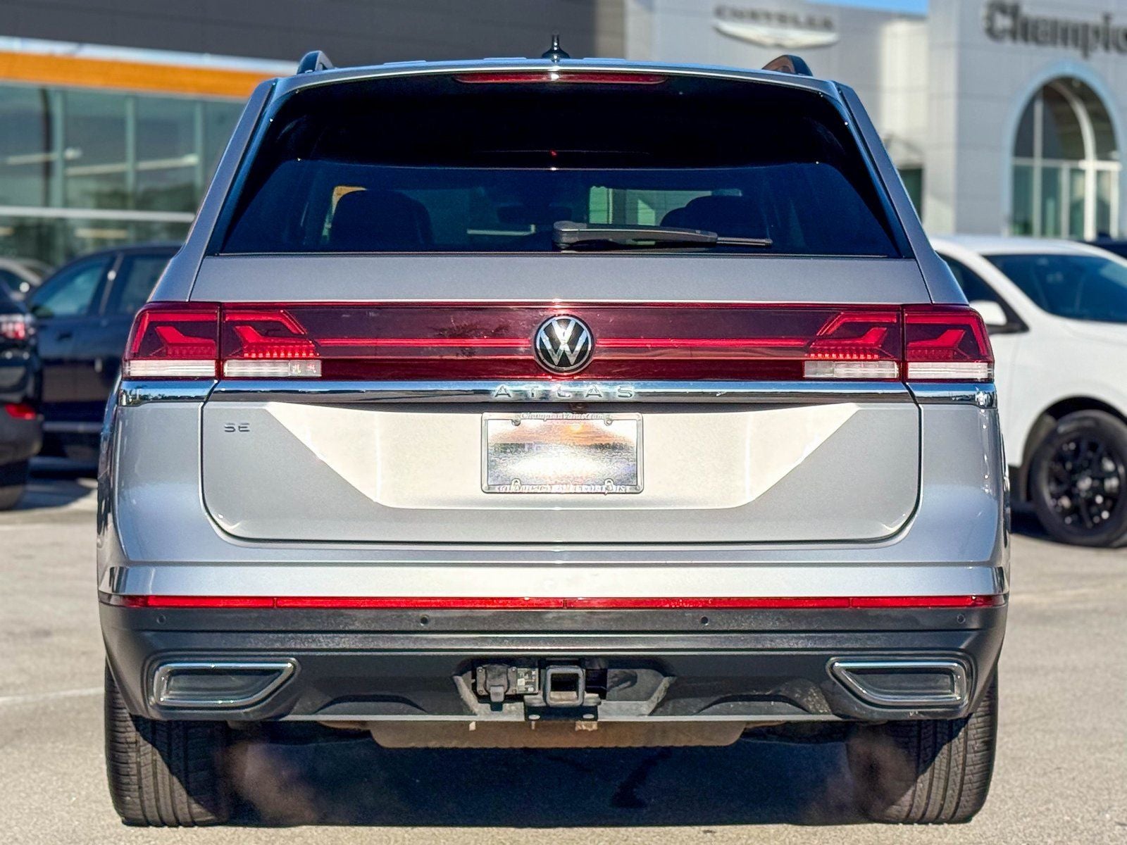 2025 Volkswagen Atlas 2.0T SE w/Technology