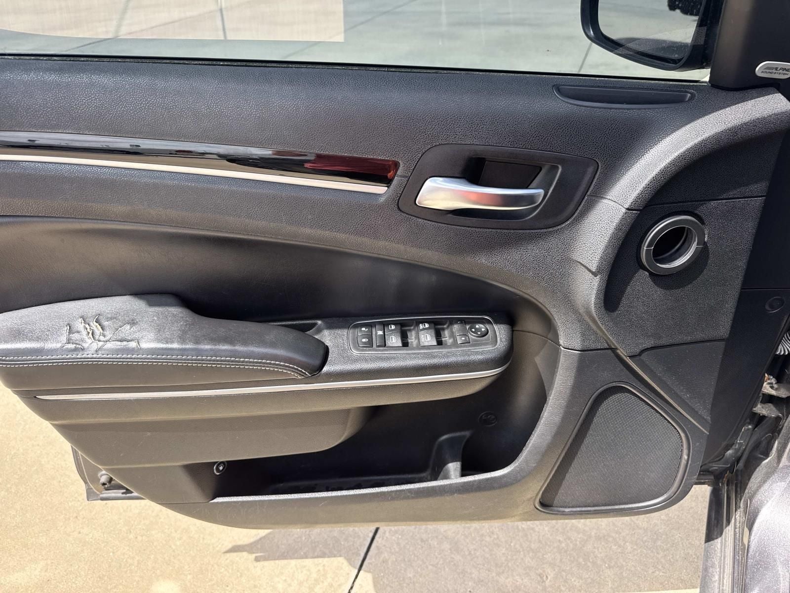 2019 Chrysler 300 300S