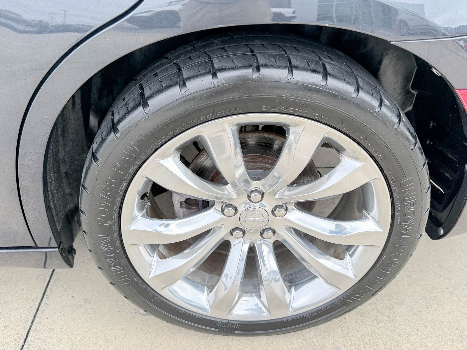 2017 Chrysler 300C 300C