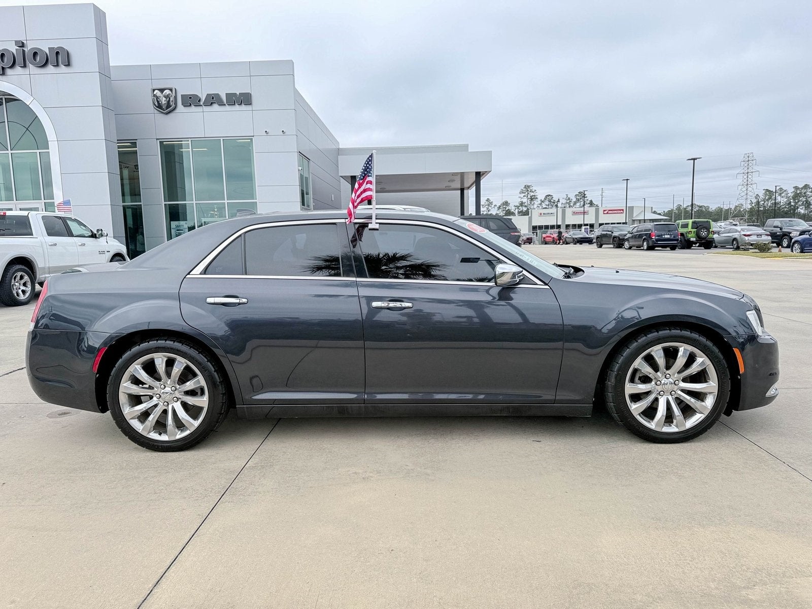 2017 Chrysler 300C 300C