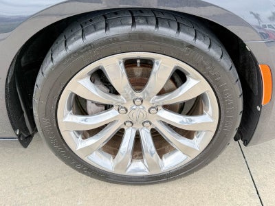 2017 Chrysler 300C 300C