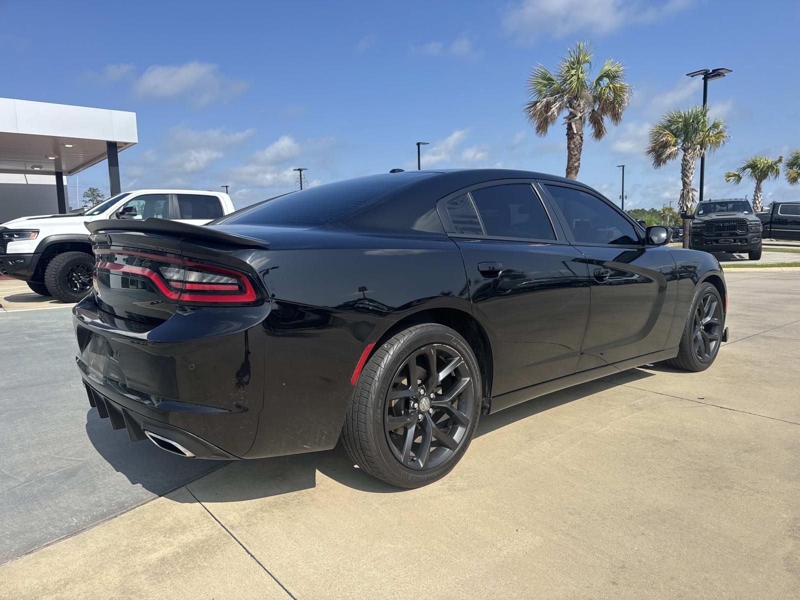 2022 Dodge Charger SXT RWD
