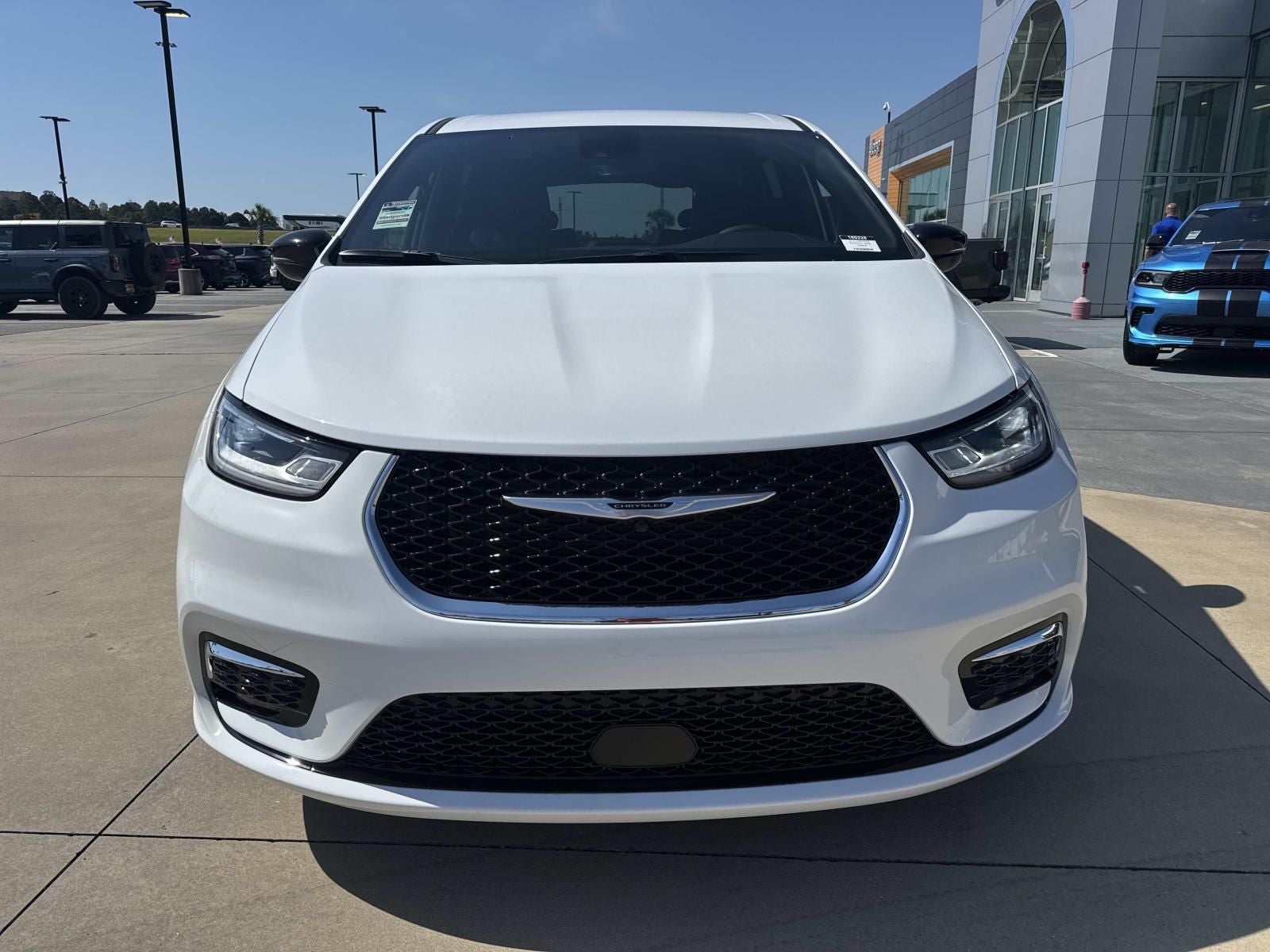 2026 Chrysler Pacifica PACIFICA SELECT