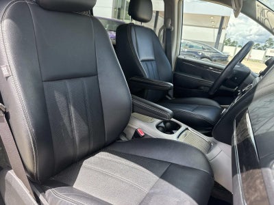 2016 Chrysler Town & Country Touring-L