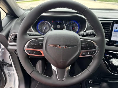2026 Chrysler Voyager VOYAGER LX