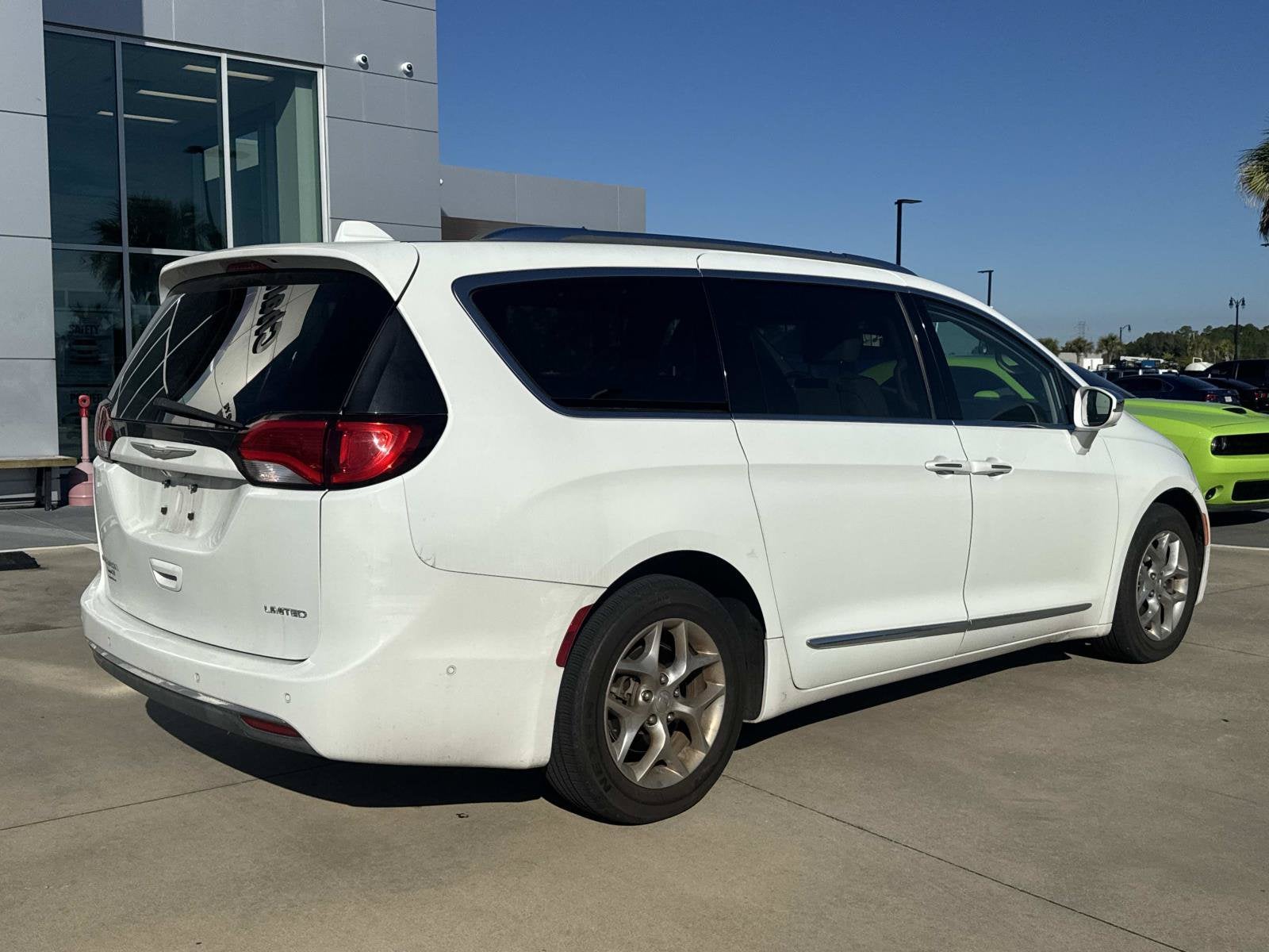 2017 Chrysler Pacifica Limited