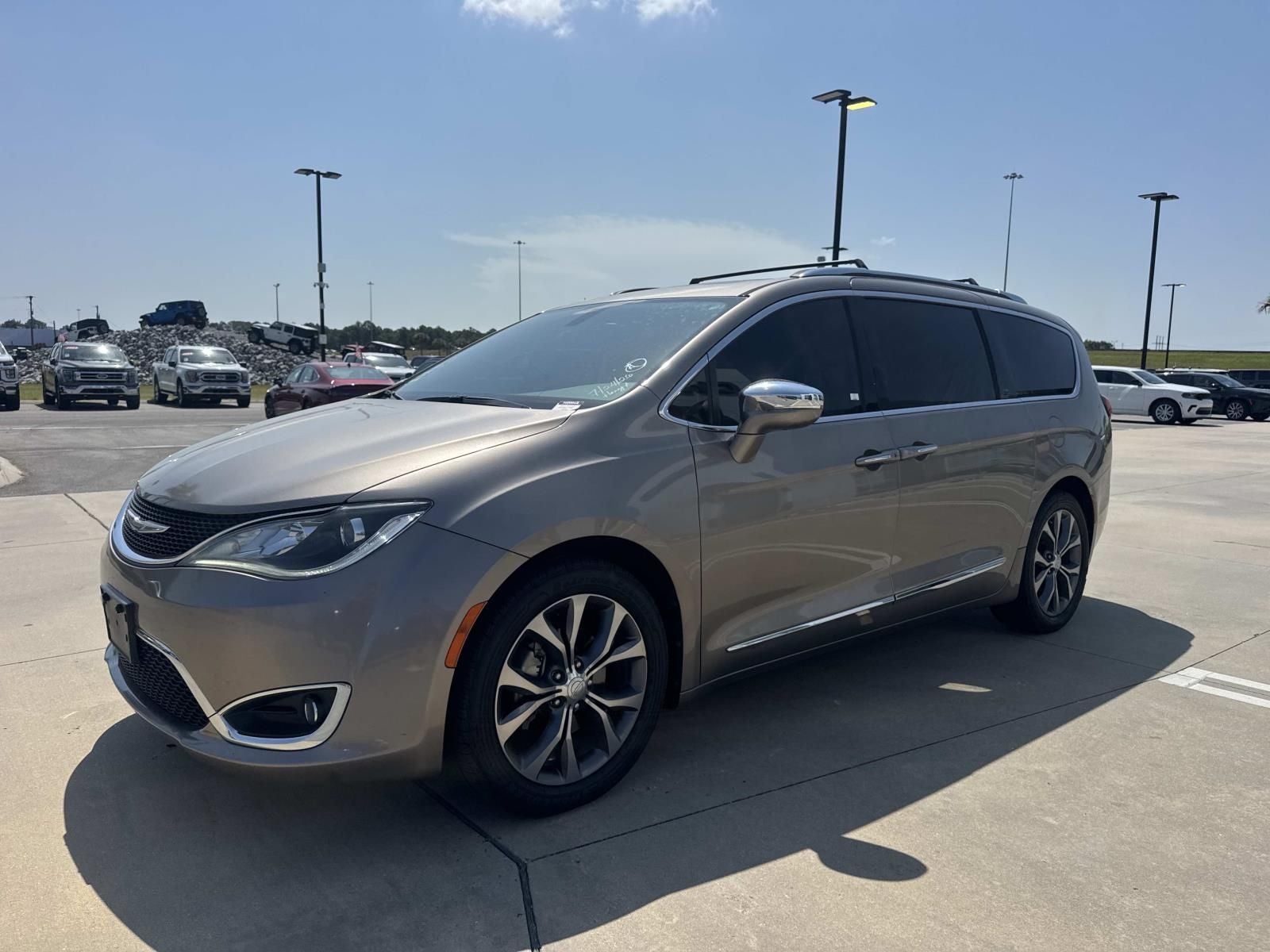 2017 Chrysler Pacifica Limited
