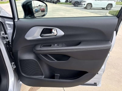 2026 Chrysler Pacifica PACIFICA LIMITED