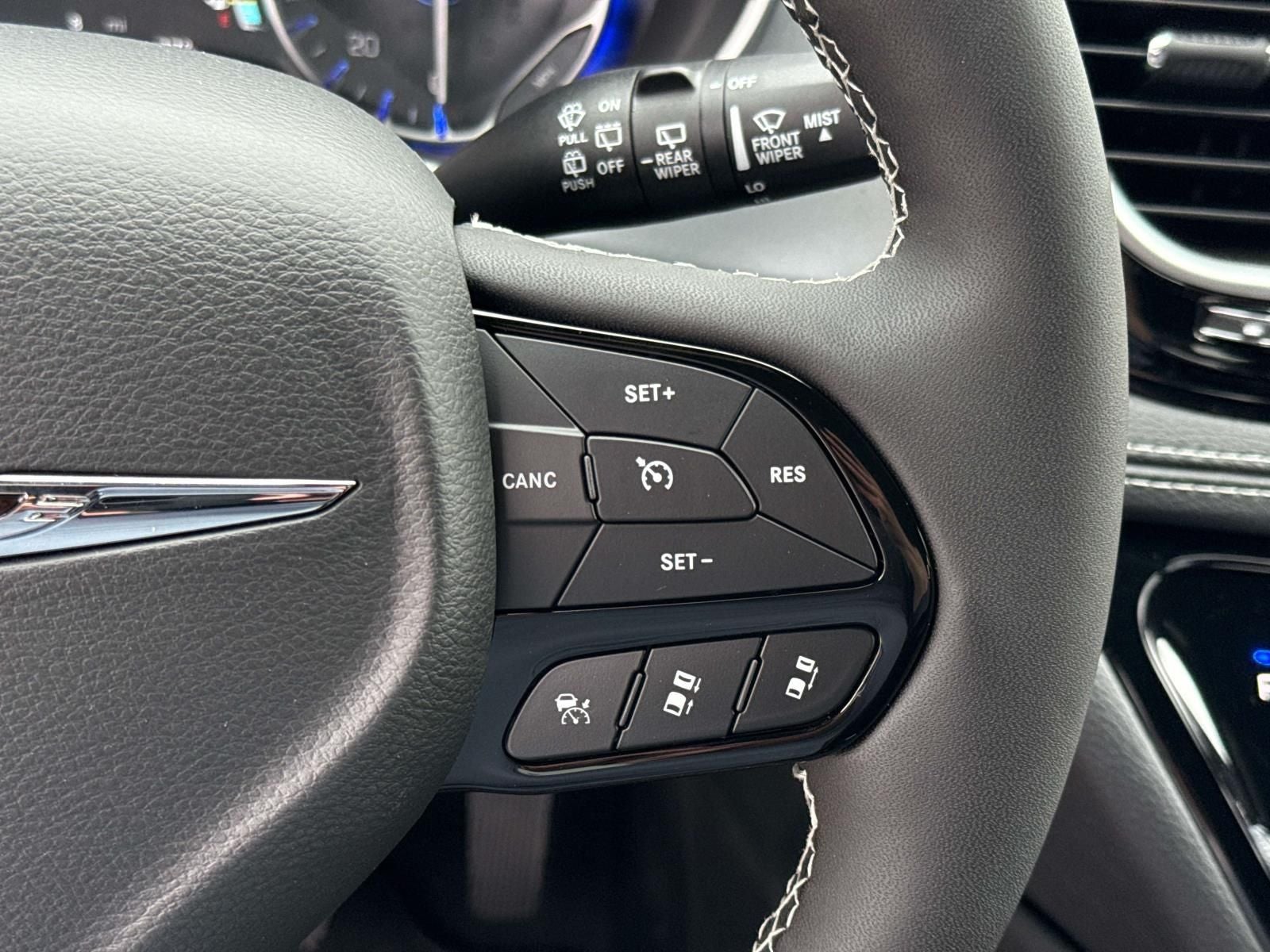 2026 Chrysler Pacifica PACIFICA LIMITED