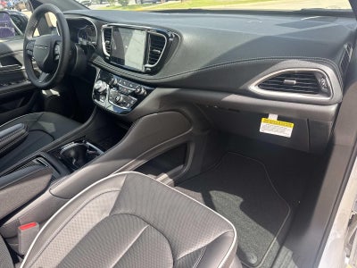 2027 Chrysler Pacifica PACIFICA LIMITED